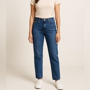 Forever 21 Denim Jeans Women’s Size 31 Straight Leg Medium Wash NWOT